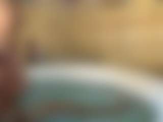 backitupwrennd's Live Sex Cam Show