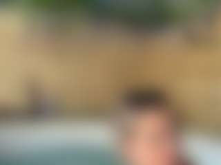 backitupwrennd's Live Sex Cam Show