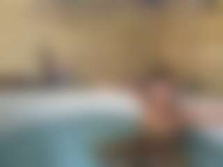 backitupwrennd's Live Sex Cam Show
