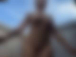 backitupwrennd's Live Sex Cam Show