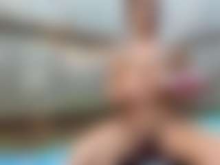 Live cam show with backitupwrennd - Bedroom on TeamSkeetLive