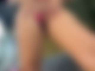 backitupwrennd's Live Sex Cam Show
