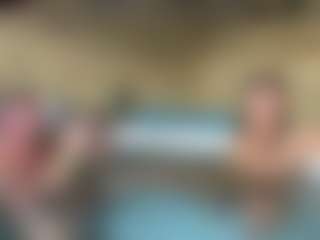 backitupwrennd's Live Sex Cam Show