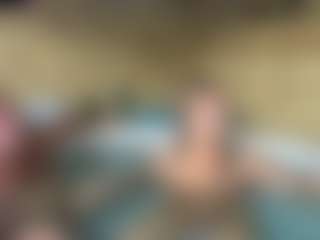 backitupwrennd's Live Sex Cam Show
