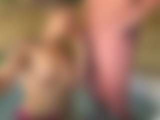 backitupwrennd's Live Sex Cam Show