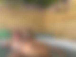 backitupwrennd's Live Sex Cam Show