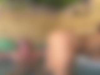 backitupwrennd's Live Sex Cam Show