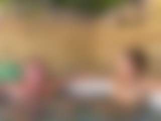 backitupwrennd's Live Sex Cam Show