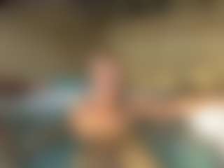 backitupwrennd's Live Sex Cam Show