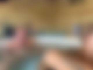 backitupwrennd's Live Sex Cam Show