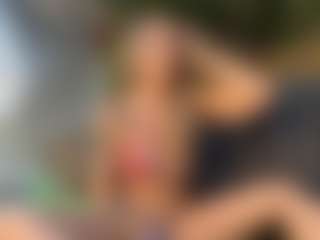 backitupwrennd's Live Sex Cam Show
