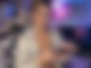 backitupwrennd's Live Sex Cam Show