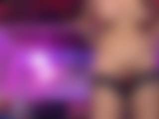 backitupwrennd's Live Sex Cam Show