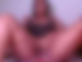 Live cam show with Hanna-passion - Smoking on liverealitysex.com
