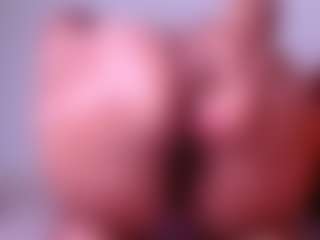 Live cam show with Hanna-passion - Smoking on Camsoda