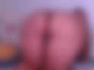Hanna-passion MILF webcam performer live streaming