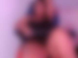 Live cam show with Hanna-passion - Tattoos Mature on CamClone