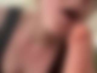 naughty-rosie's Live Sex Cam Show