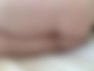 naughty-rosie's Live Sex Cam Show