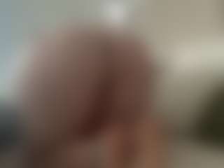 Live cam show with naughty-rosie - Uk on Free Soda | united kingdom
