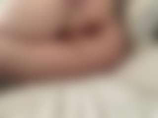naughty-rosie's Live Sex Cam Show
