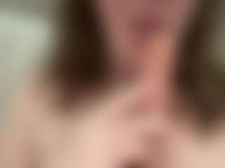 Live cam show with naughty-rosie - Body Massage on SpunkLive