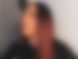 Live cam show with Samantha - Brown Eyes Red Hair on Dare Cams