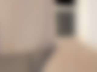 Live cam show with Samantha - Amateur on Milf Play