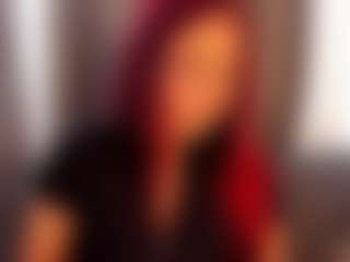 Live cam show with Samantha - Red Hair Squirt on Camsoda