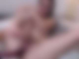 Live-Cam-Show mit abby-tqg - Bikini auf Camsoda