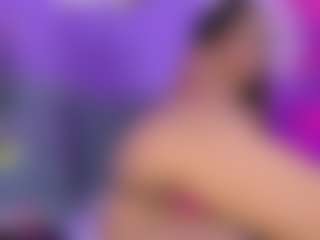 Live cam show with AuraRoss - Brown Hair on camwithhim.com