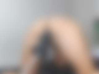 Live cam show with bibijolie - Blonde Hair Amateur on https://playwithruby.com