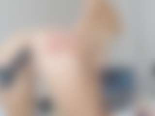 Live cam show with bibijolie - Blonde Hair Amateur on liverealitysex.com