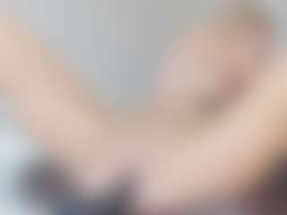 Live cam show with bibijolie - Stockings on Dare Cams
