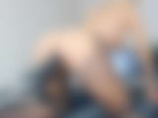 Live cam show with bibijolie - Stockings on slutload