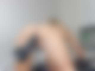 Live cam show with bibijolie - Wet on Camsoda