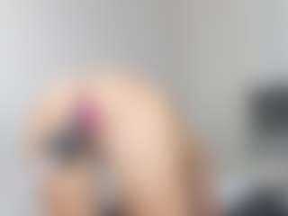 bibijolie's Live Sex Cam Show