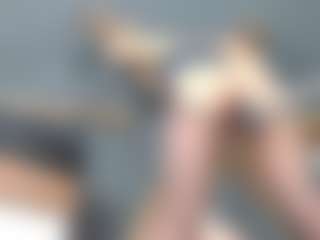Live cam show with bibijolie - Skinny on sexytreat.net