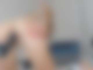 Live cam show with bibijolie - Bedroom Blonde Hair on Camsoda