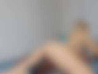Live cam show with bibijolie - Fuck Machine on Camsoda