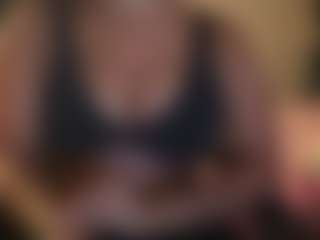 macarenna1's Live Sex Cam Show