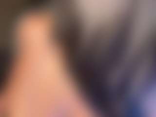 macarenna1's Live Sex Cam Show
