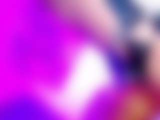 Live cam show with MiikaelaOrtiz - Gape on StripNow