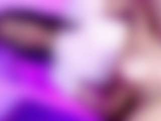 Live cam show with MiikaelaOrtiz - Tease on Strip Flash - Live Sex Shows