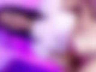 Live cam show with MiikaelaOrtiz - White on Camsoda | colombia