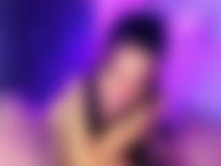 Live cam show with MiikaelaOrtiz - Tease on Camsoda
