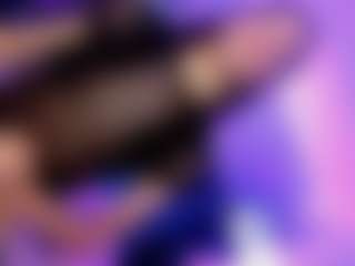 MiikaelaOrtiz's Live Sex Cam Show