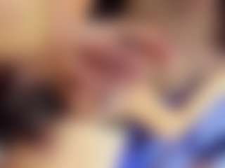 Live cam show with Rue - Drinking on TottyGirls