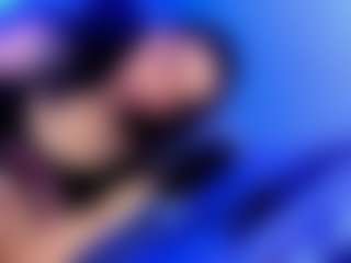 Live cam show with Rue - Orgasm on SquirtSoMuch