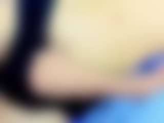Live cam show with Rue - Black Hair on Camsoda